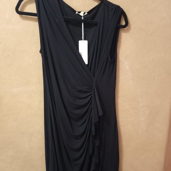 Dresses & Skirts - Zen Knits Dress Black Size M Woman's